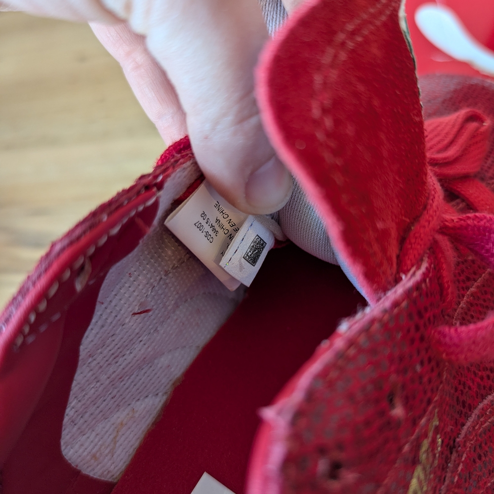 Puma Red Athletic Shoes - Picture 6 of 9